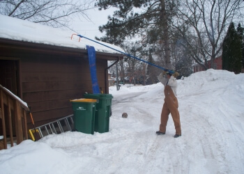 Roof Snow Removing